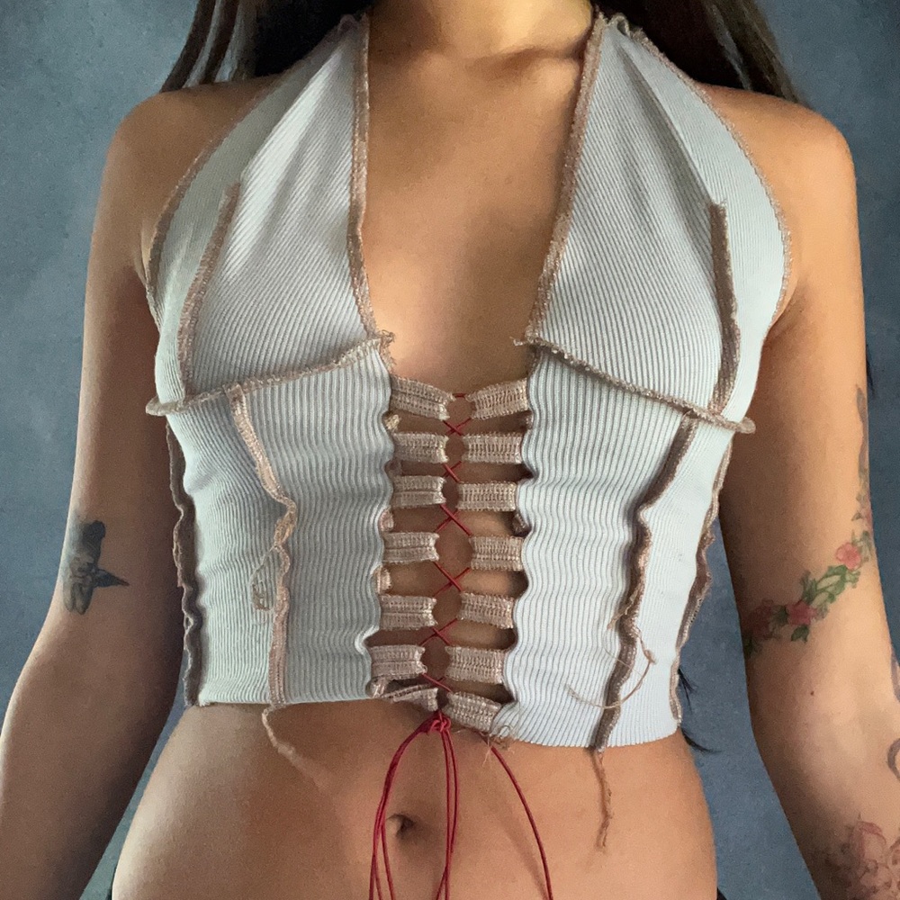 Halter top
